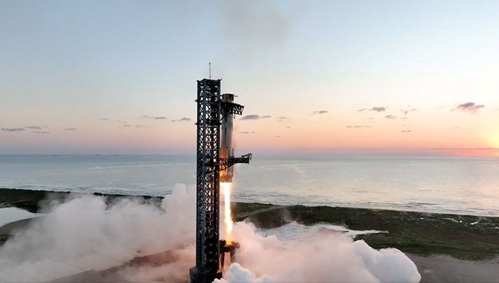 SpaceX’in Starship roketinin 8’inci deneme uçuşu iptal oldu